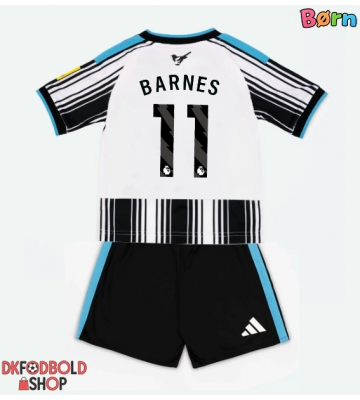 Newcastle United Harvey Barnes #11 Hjemmebanesæt Børn 2026-27 Kort ærmer (+ korte bukser)